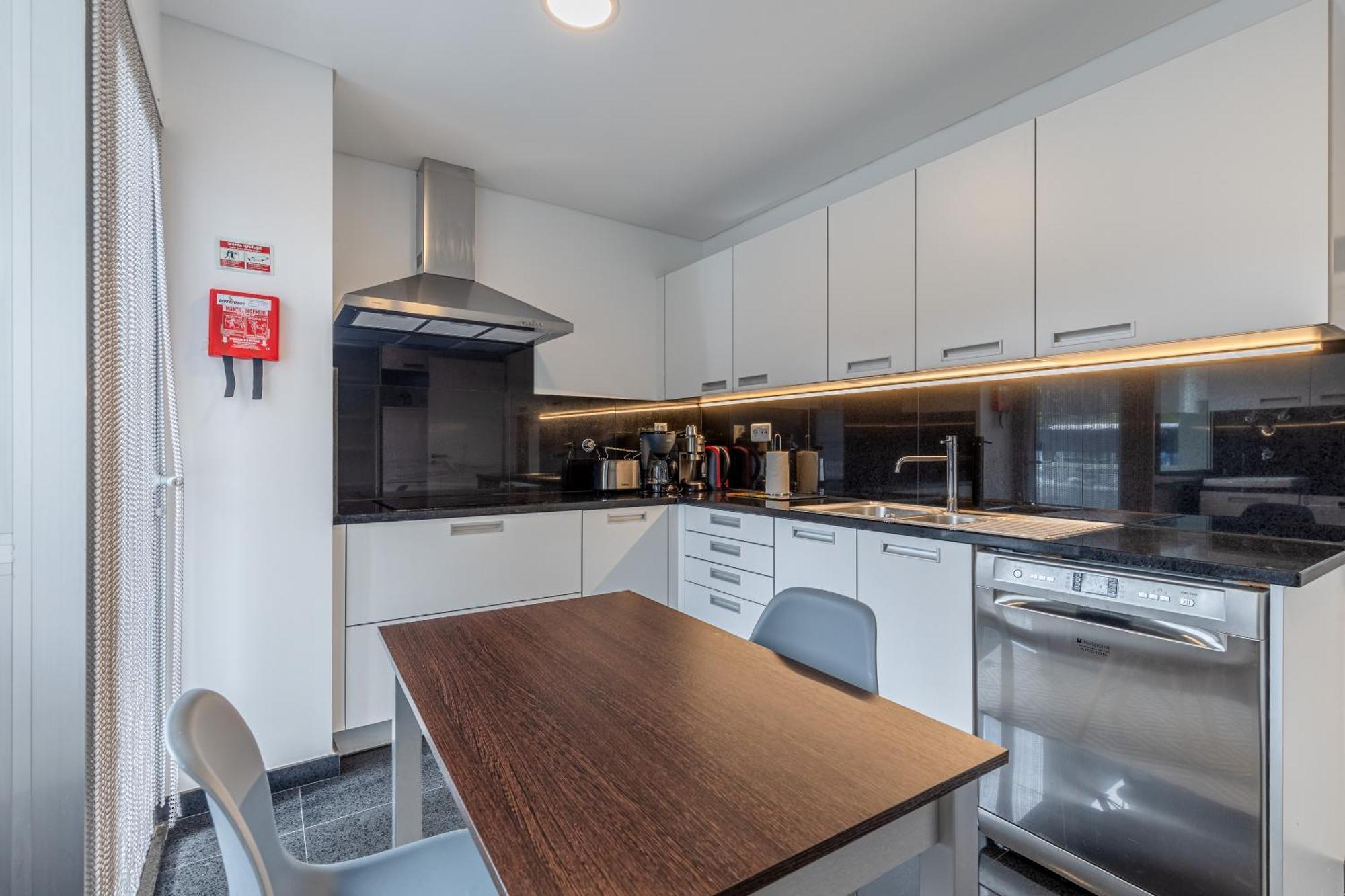 Vista Savoy By Rmz Apartment Funchal  Exterior photo