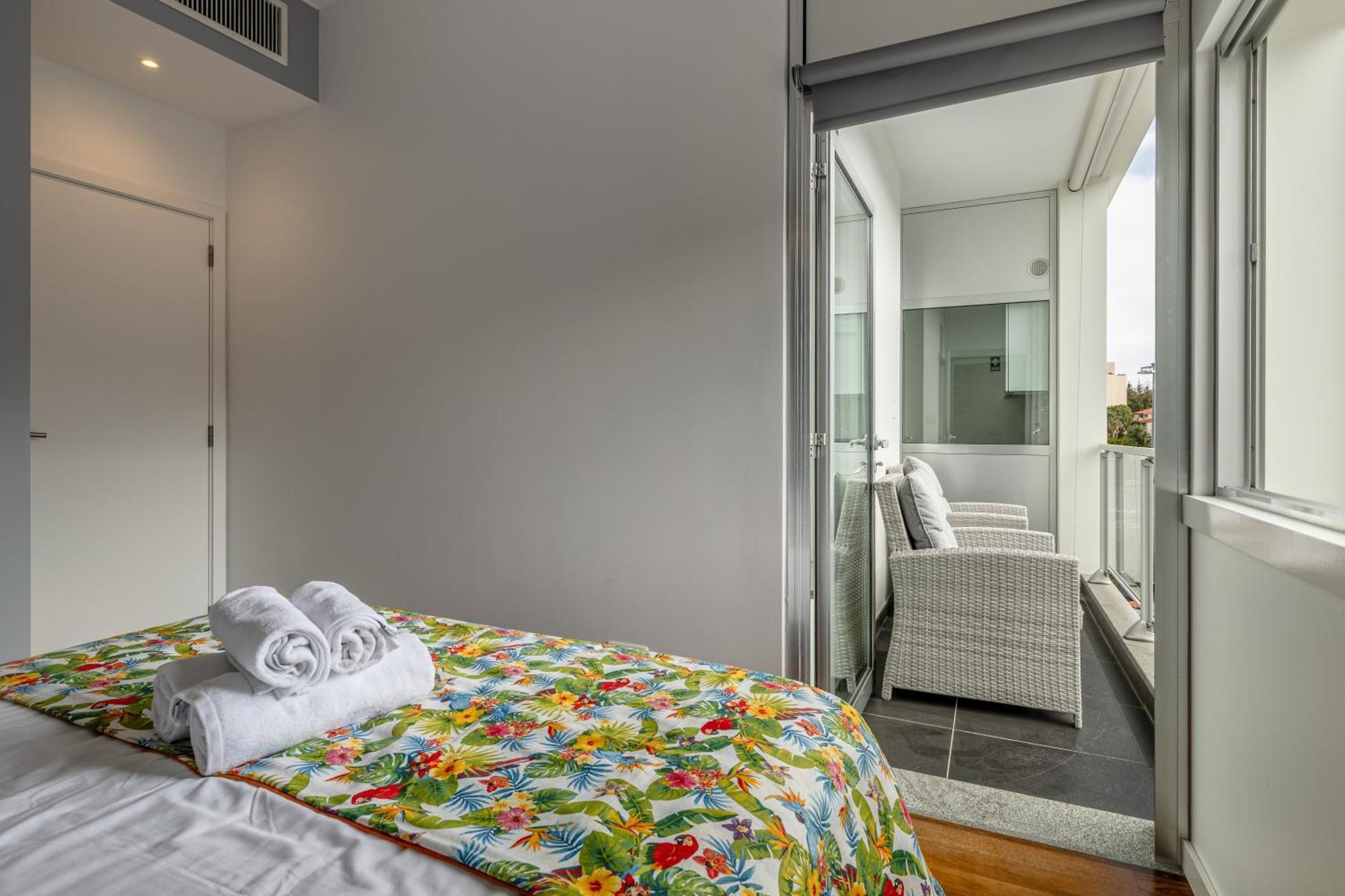 Vista Savoy By Rmz Apartment Funchal  Exterior photo